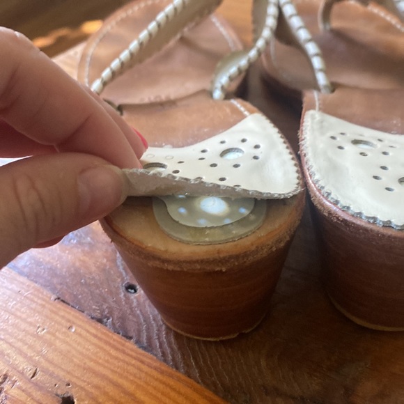 Jack Rogers Wedge Size 10! - Picture 3 of 4